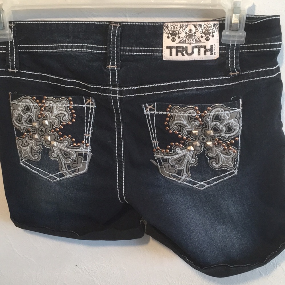 Truth Be Told Shorts